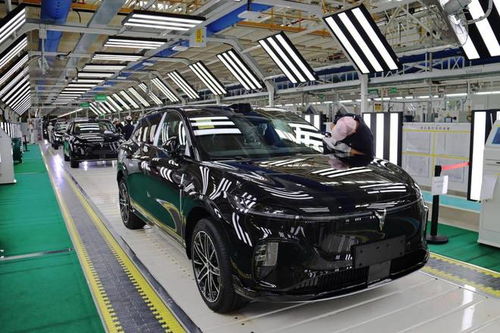 嵐圖汽車雙工廠火力全開，單日產(chǎn)能突破800輛，加速布局汽車市場(chǎng)